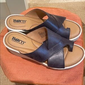 Born Women's Dark Blue Leather Sandals